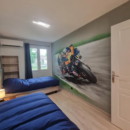 Gite Le Garage Magny-Cours Extérieur photo
